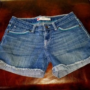 Levi's Cuffed Denim Midi Short
